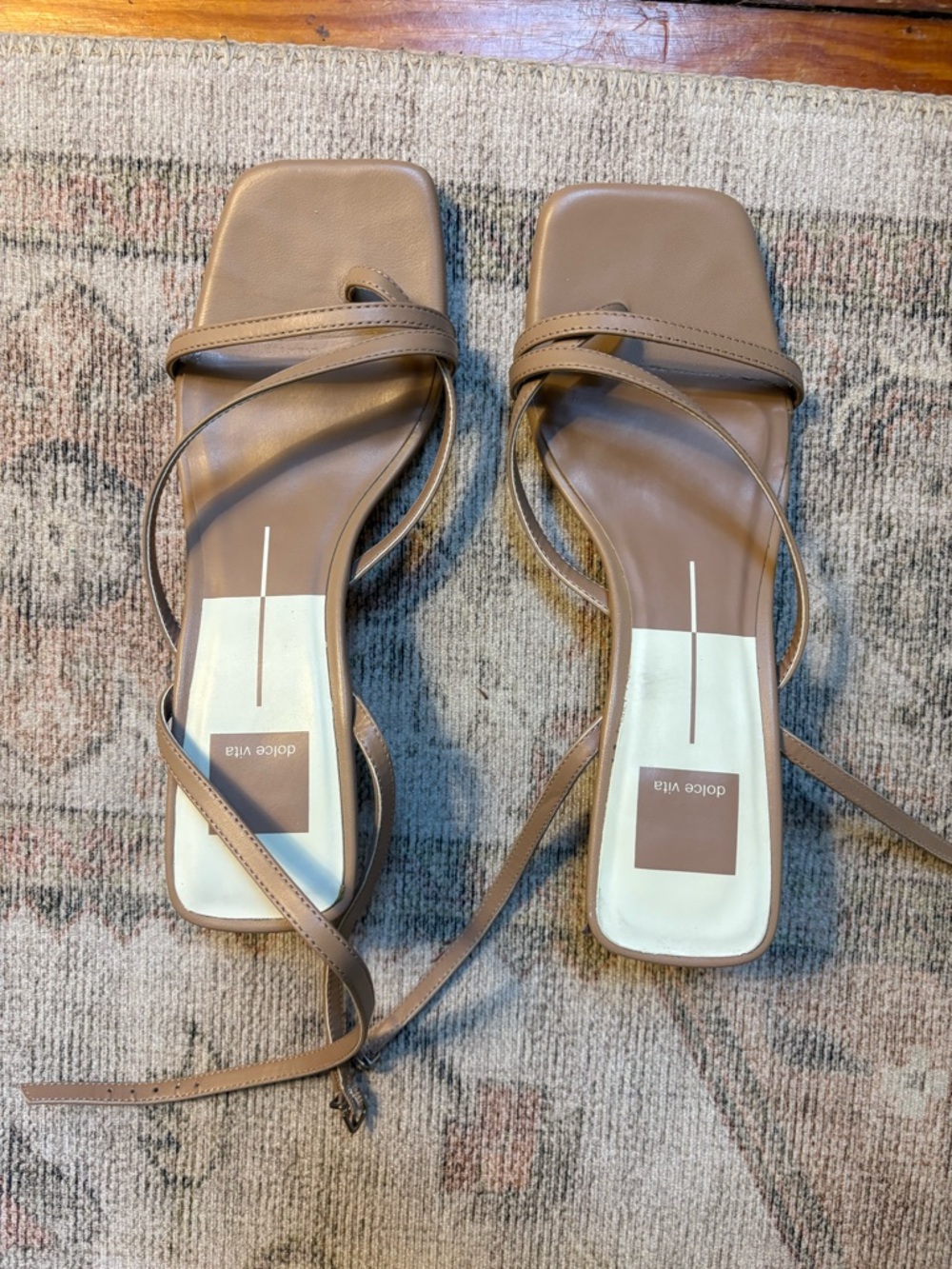 Dolce Vita Baylor Sandal Cafe Size 7.5 - Picture 4 of 8